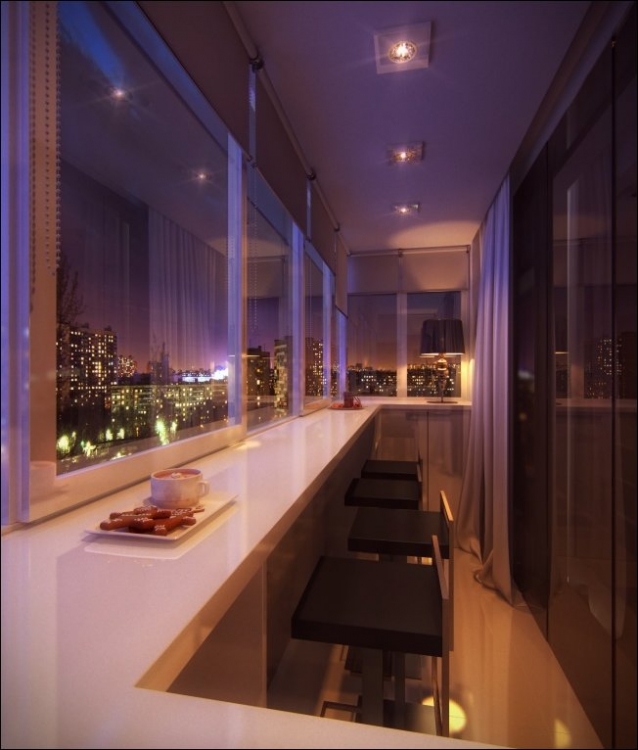 балкон с видом на ночной город.jpg