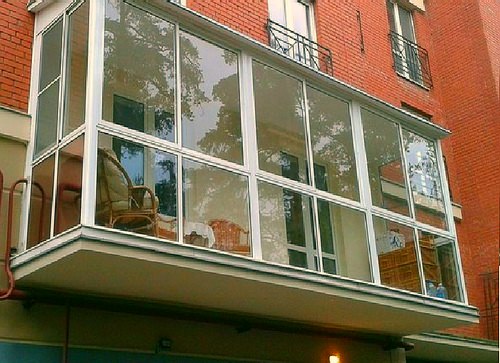 			Что такое панорамное остекление балкона, плюсы и минусы		