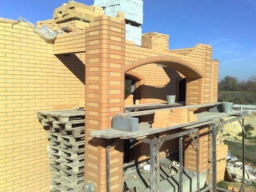 Как сделать балкон своими руками. Строительство балкона из кирпича
