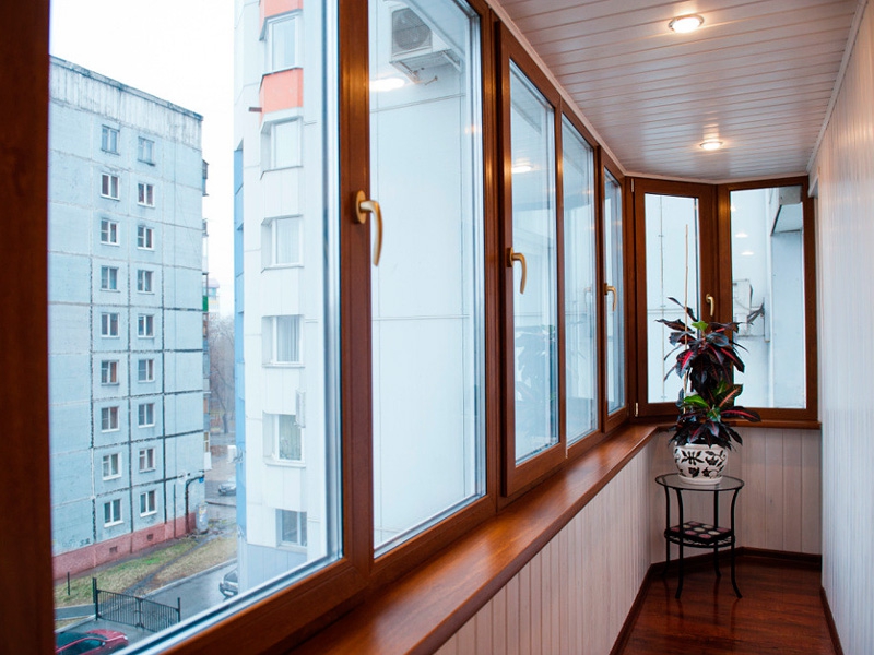 Утепление и отделка балкона добавит к квартире так всегда необходимые жилые метры