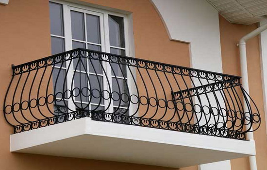 Различие балкона от лоджии