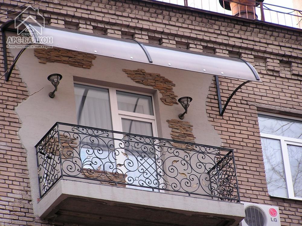 Крыша над балконом своими руками: как сделать ремонт и утепление.