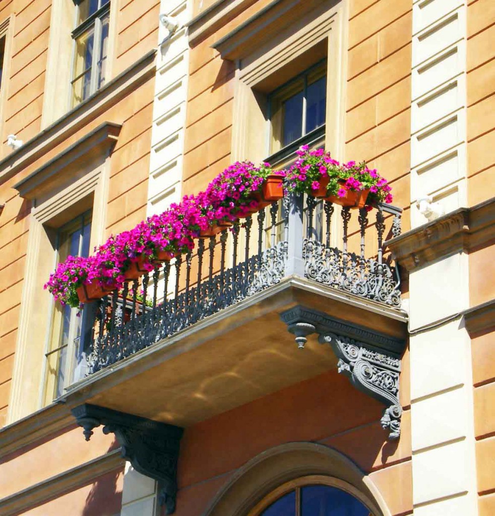 Красивые балконы со всего мира
