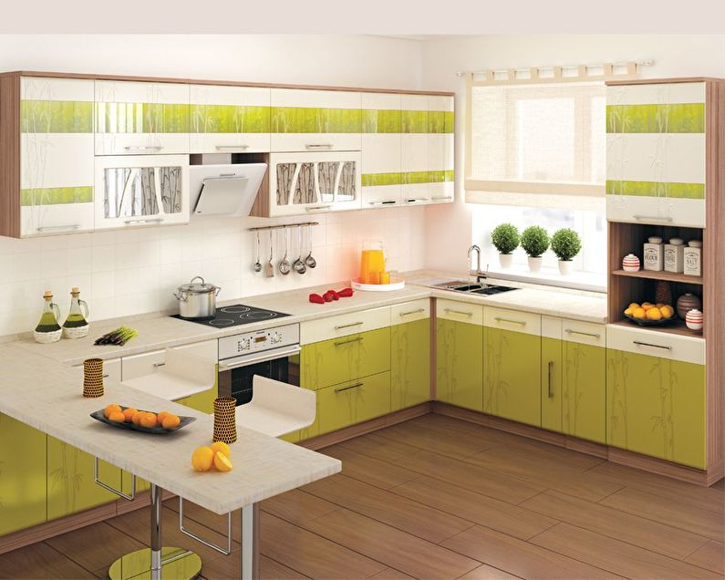 Белый с зеленым - Дизайн кухни 9 кв.м.