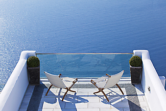 Вид с балкона на Эгейское море. Санторини. Греция. (Код изображения: 15030)