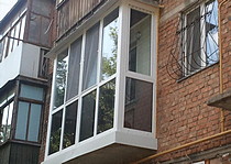 Французское остекление балкона в хрущевке