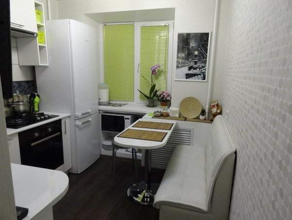 Дизайн маленьких комнат в квартире: кухня с барной стойкой вместо стола