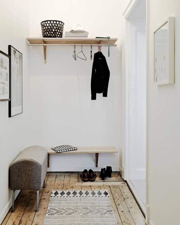 Дизайн маленькой квартиры 30 кв м - идея оформления прихожей