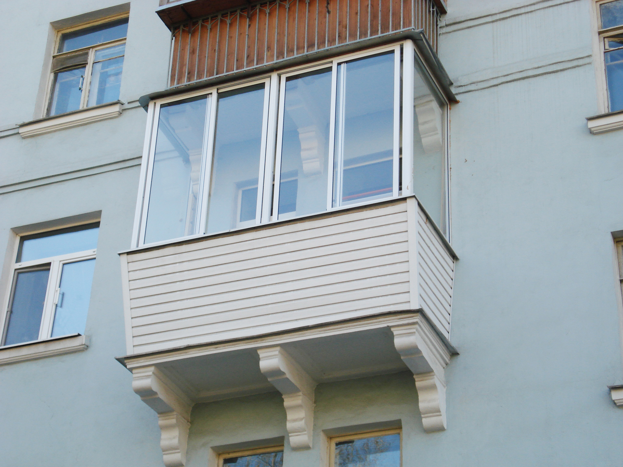Обивка балкона алюминиевыми панелями