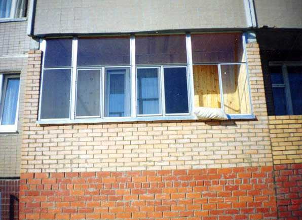 Как пристроить балкон на первом этаже